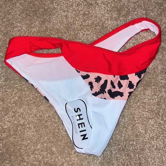*Never worn* Shein bikini red pink leopard print color block - Picture 6 of 6